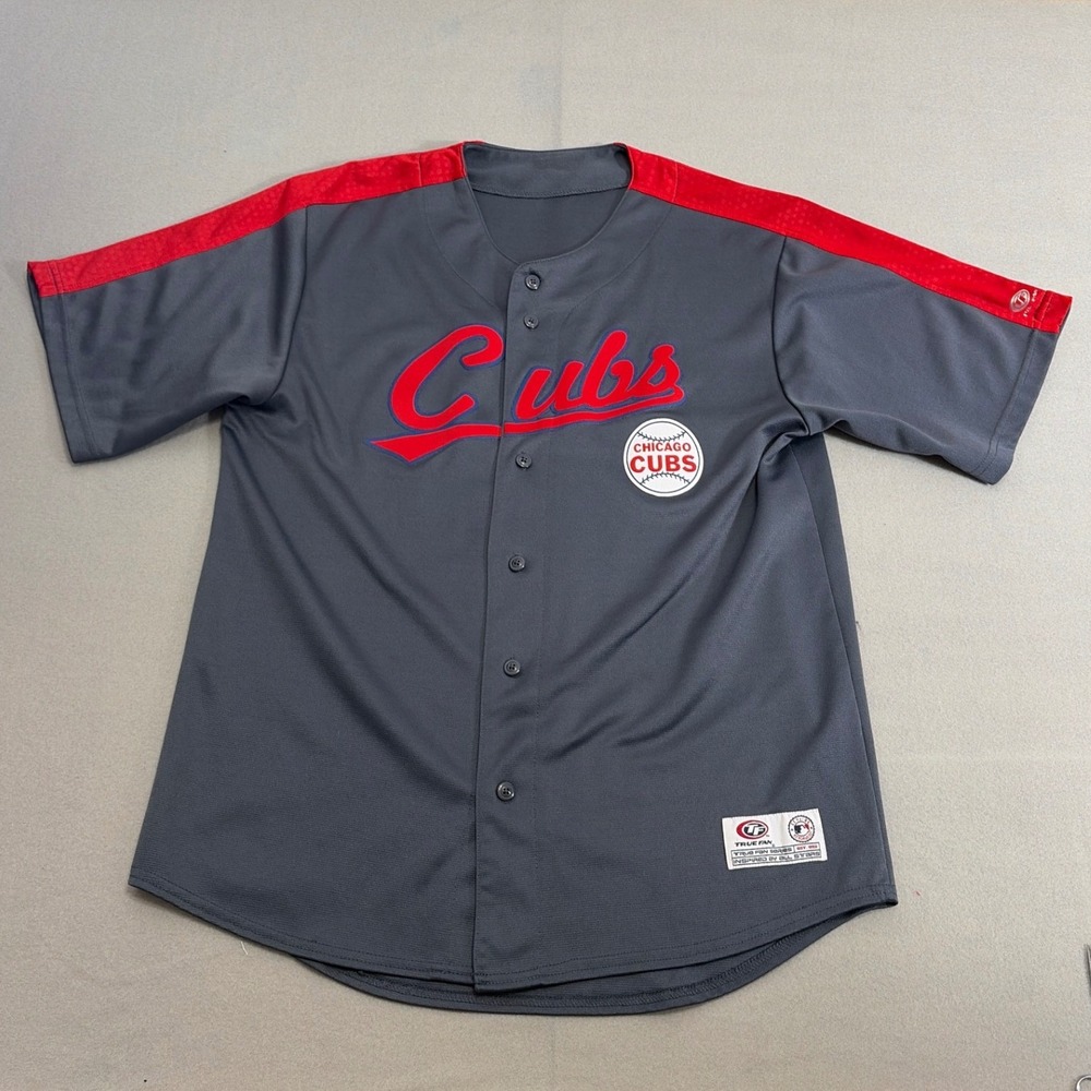True Fan Chicago Cubs Baseball Jersey Mens Large Grey Red‎ Button Up 84513
